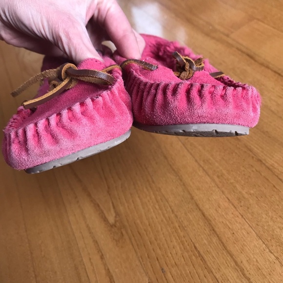Minnetonka moccasins Cassie slippers suede leather shoes pink youth girls size 2 - Picture 10 of 10